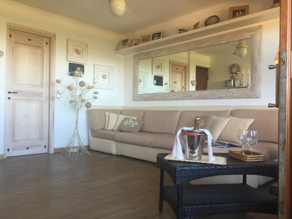 Smeralda Residenza Di Charme マリーナ・ディ・ポルティスコ 部屋 写真